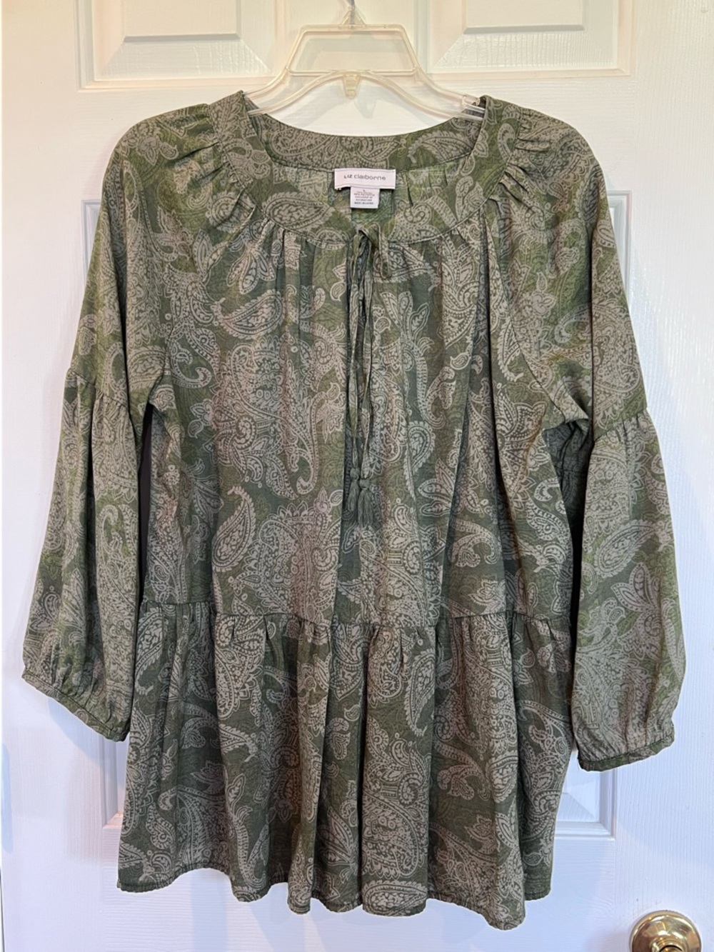 Liz Claiborne Green Paisley Tie-Neck Tunic